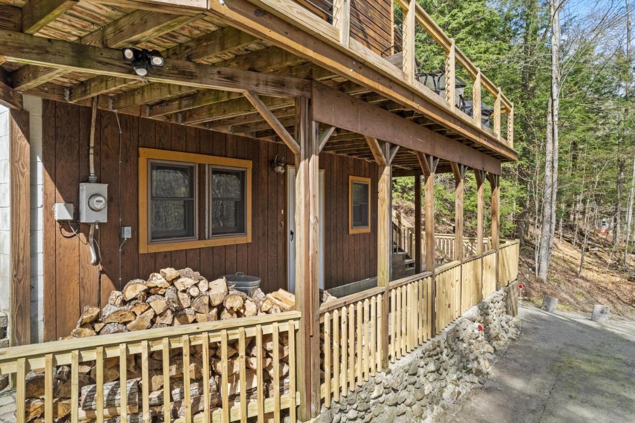 River Road Treehouse Retreat Warrensburg Dış mekan fotoğraf